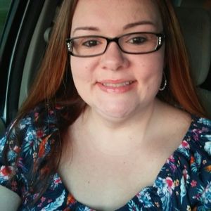 Meet your Posher, Alicia